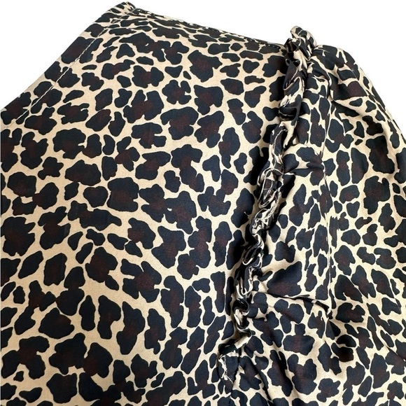 J. CREW Leopard Print Poplin Short Puff Sleeve Crisp Animal Cheetah Size Large - Picture 8 of 17